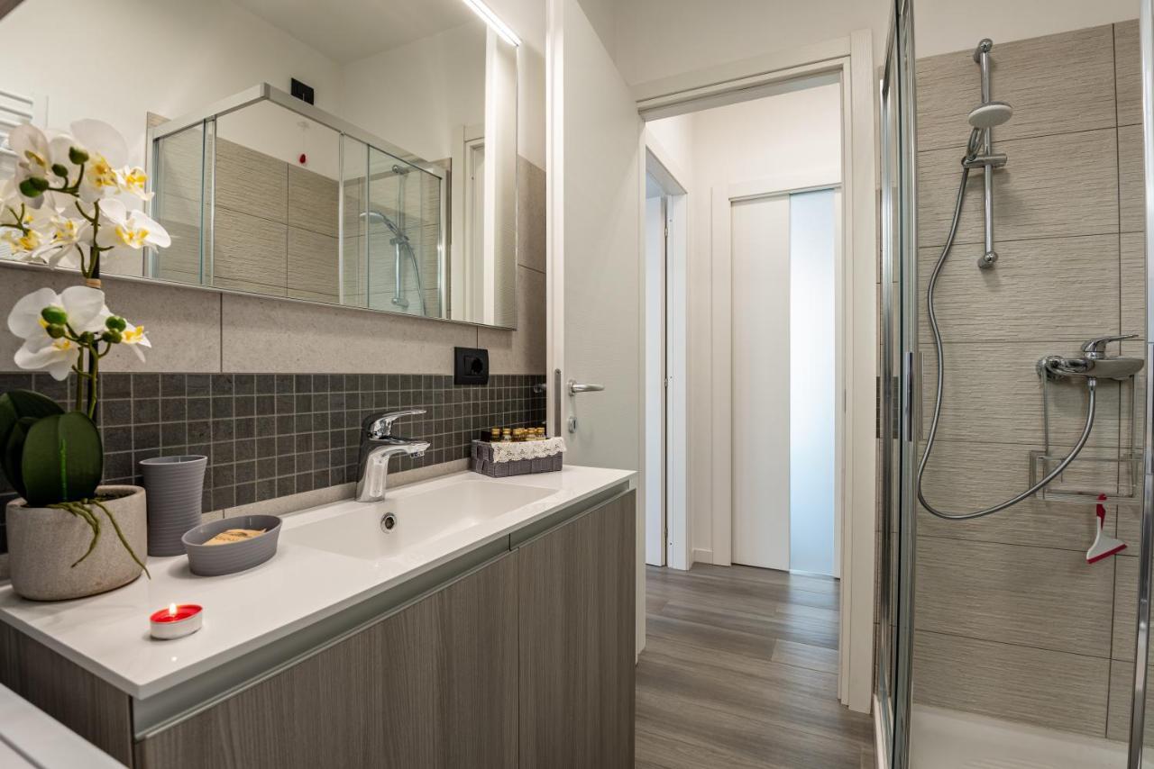 Laura'S Little Diamond Apartment - Residence Bel Post ドマーゾ エクステリア 写真